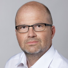 Dr. Volker Bosch